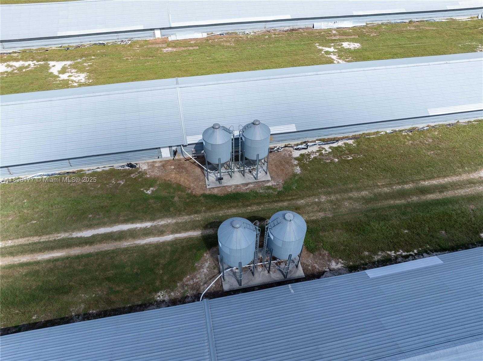 Small Image of 1175 SOUTH WEST COUNTY ROAD 351, Other City - In The State Of Florida Number 11
