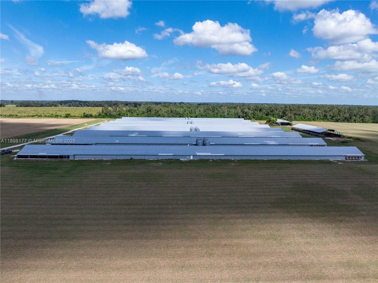 Small Image of 1175 SOUTH WEST COUNTY ROAD 351, Other City - In The State Of Florida Number 9