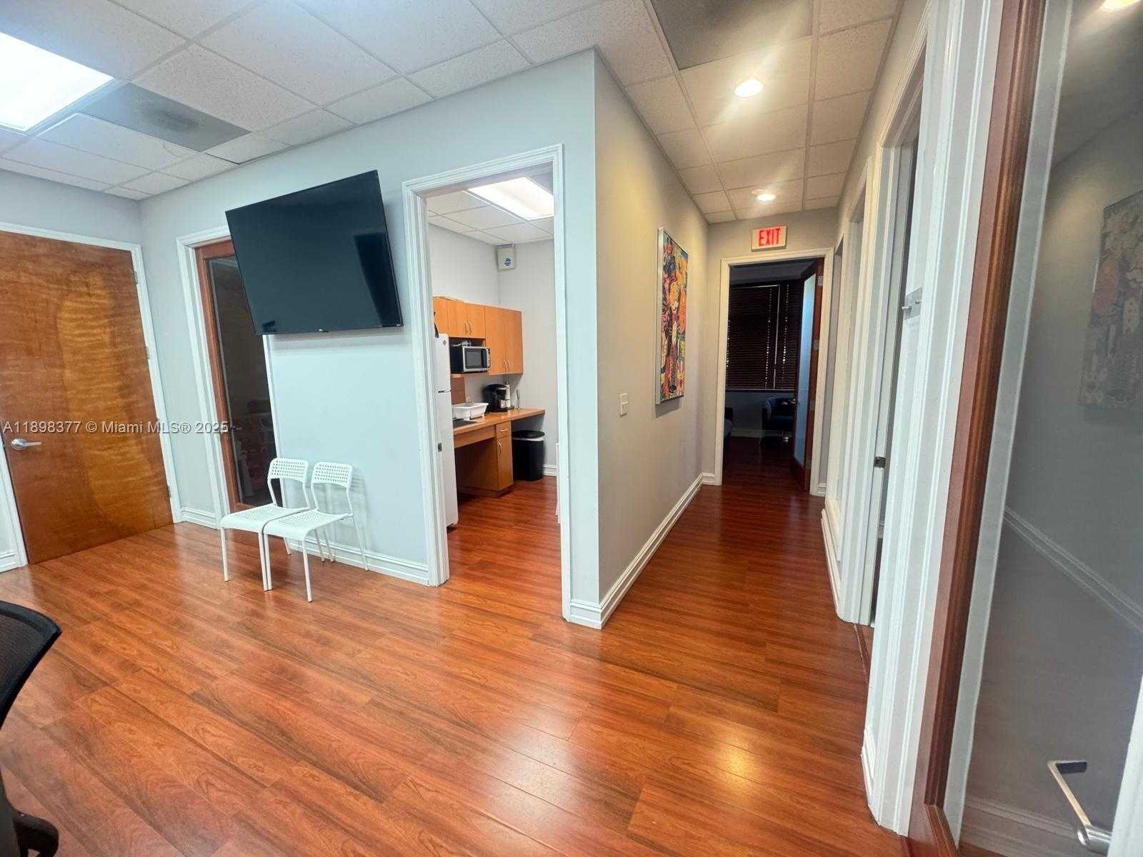 Small Image of 9710 STIRLING RD #104A-105, Cooper City Number 10