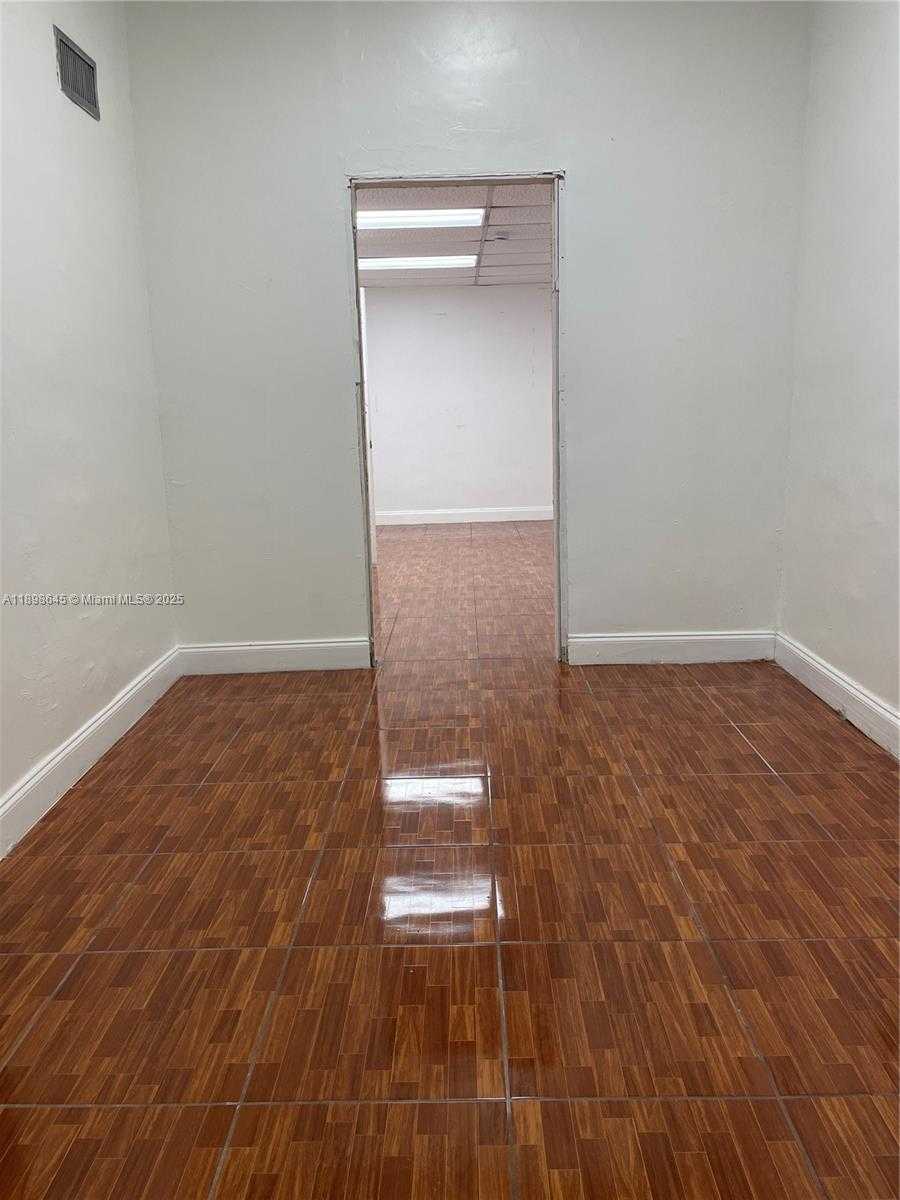 Small Image of 10824 NORTH WEST 7TH AVE, Miami Number 3