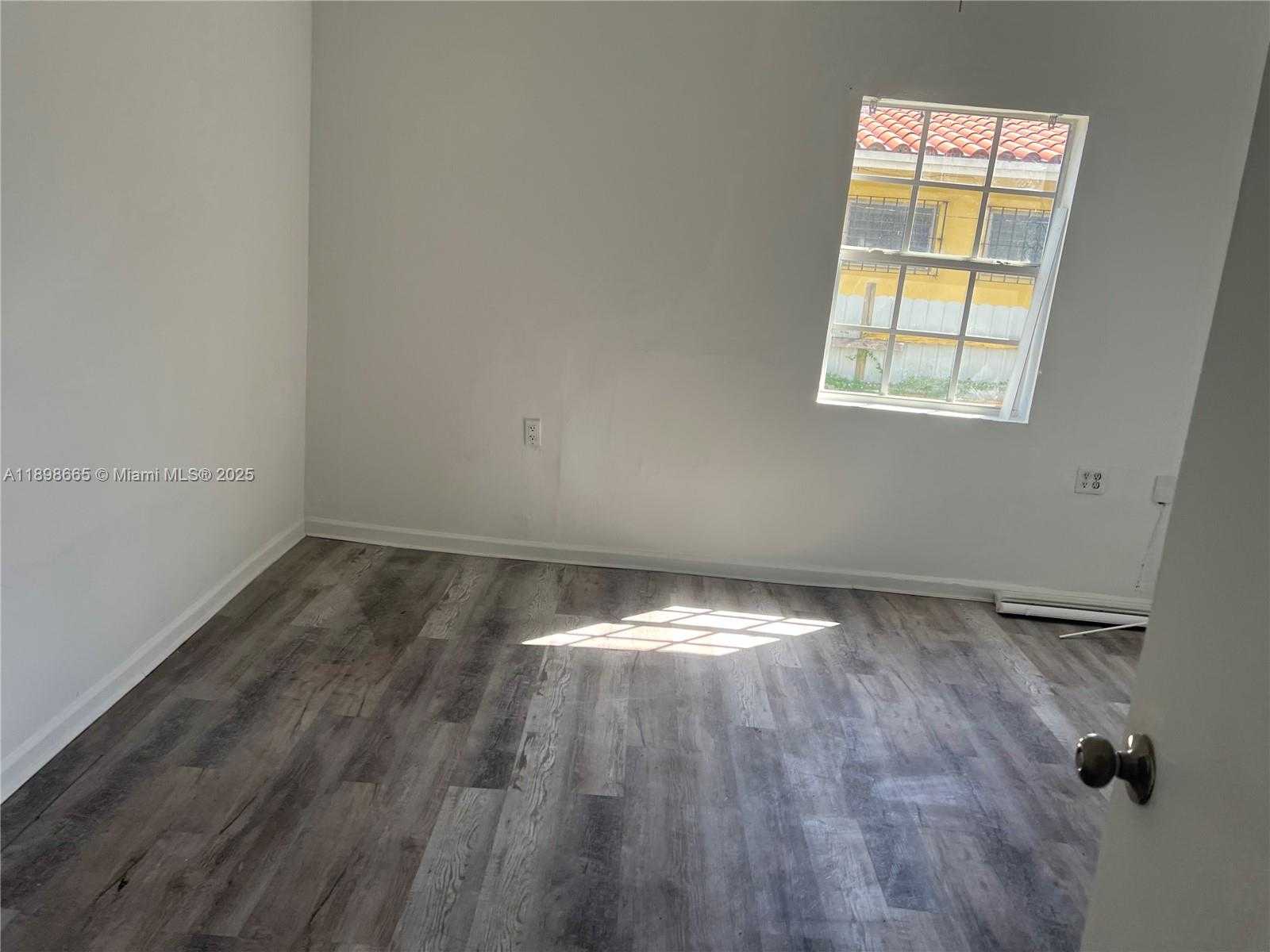 Small Image of 842 SOUTH WEST 12TH AVE #7, Miami Number 17