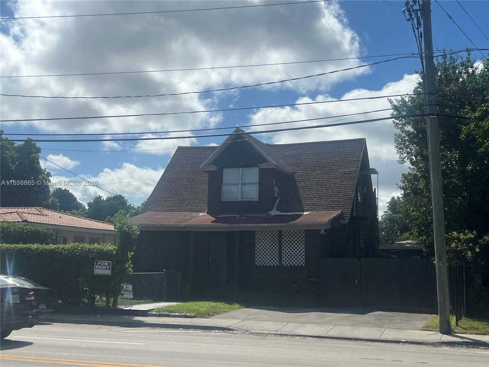 Small Image of 842 SOUTH WEST 12TH AVE #7, Miami Number 2