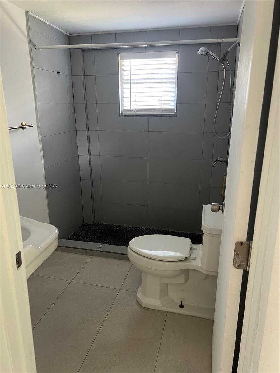 Small Image of 842 SOUTH WEST 12TH AVE #7, Miami Number 21