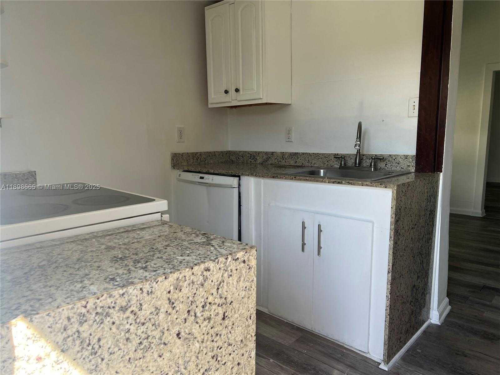 Small Image of 842 SOUTH WEST 12TH AVE #7, Miami Number 22