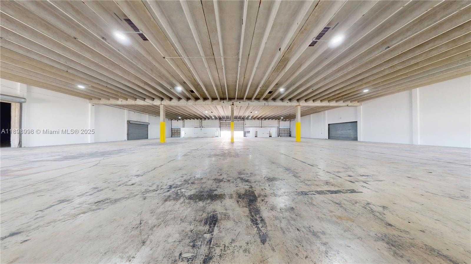 Small Image of 9970 NORTH WEST 89TH CT, Medley Number 17