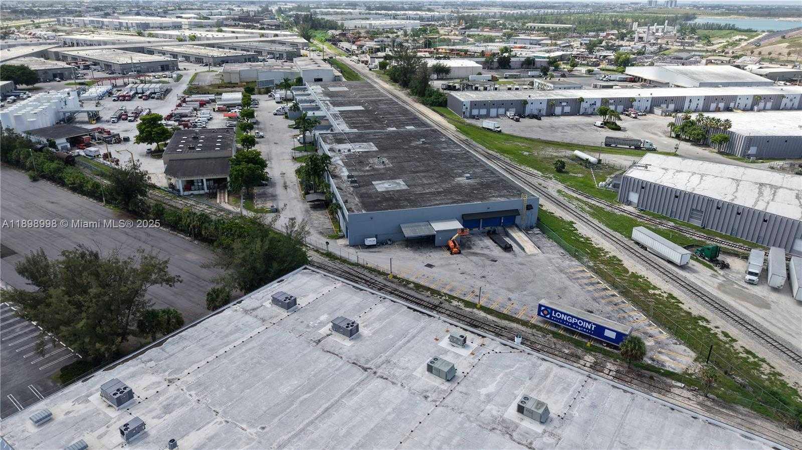 Small Image of 9970 NORTH WEST 89TH CT, Medley Number 3