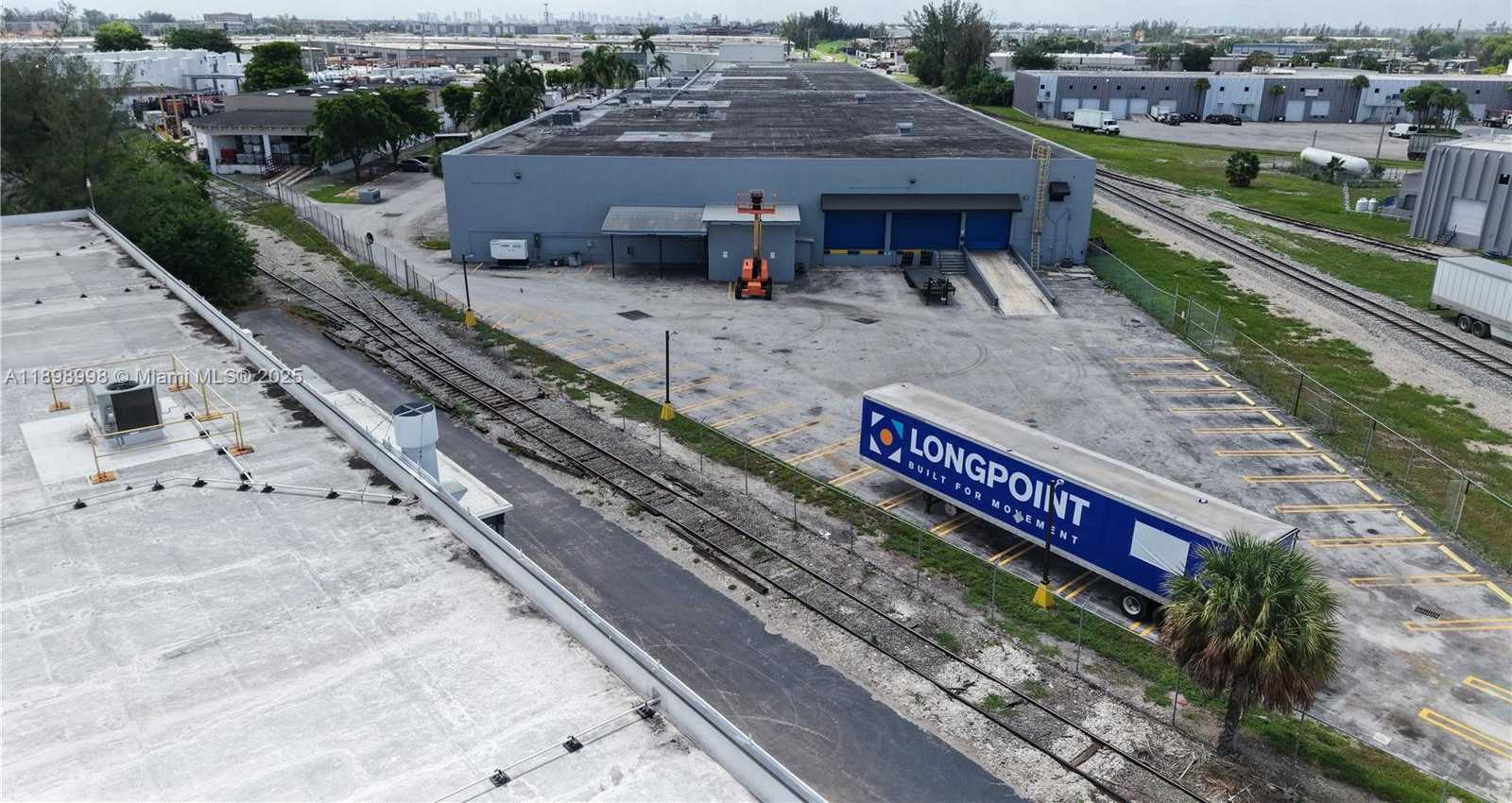 Small Image of 9970 NORTH WEST 89TH CT, Medley Number 5