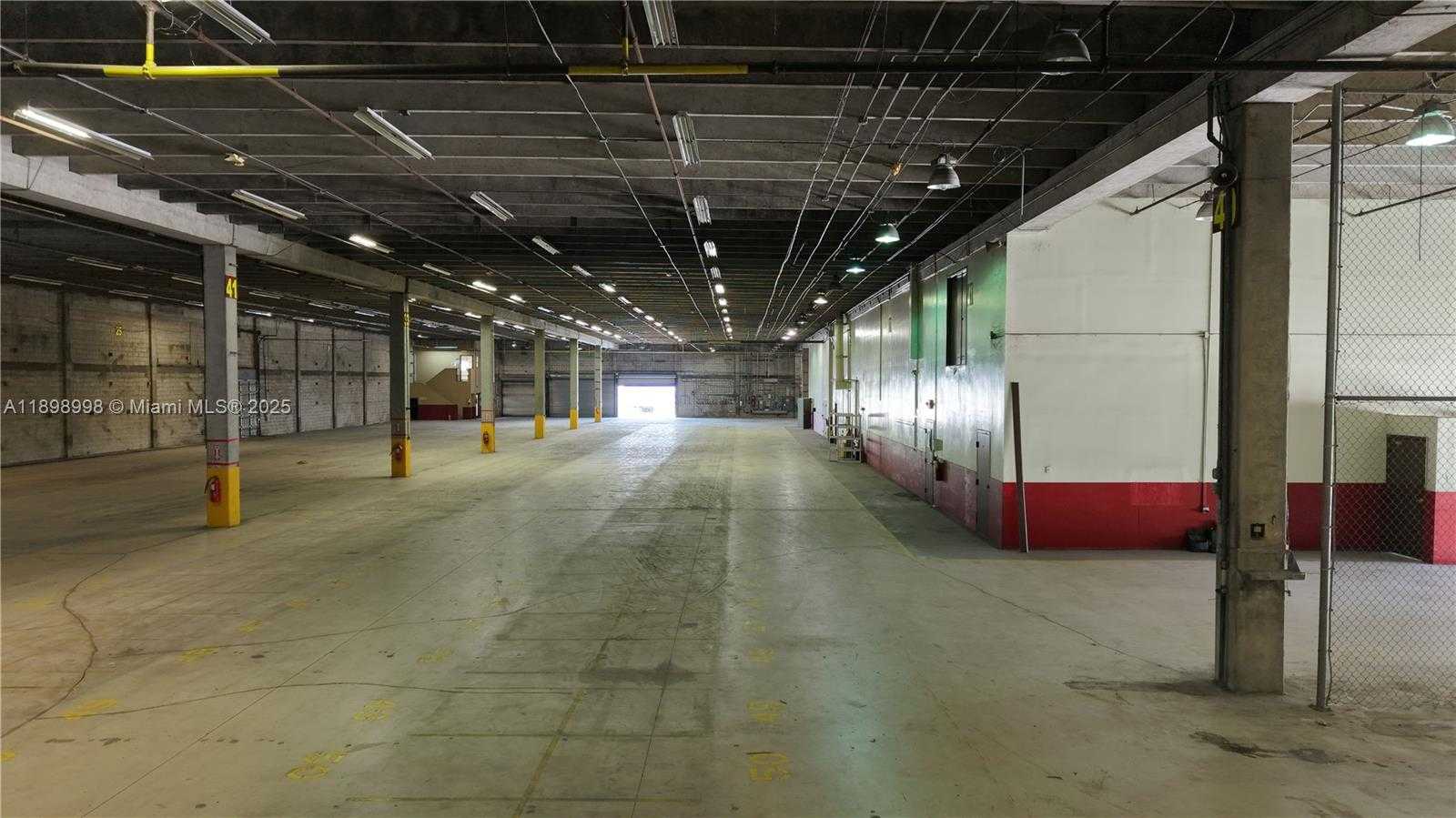 Small Image of 9970 NORTH WEST 89TH CT, Medley Number 7