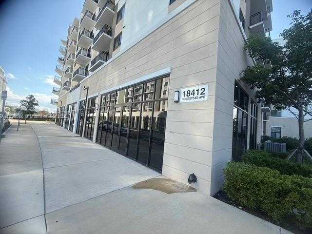 Small Image of 18412 HOMESTEAD AVE #1, Miami Number 4