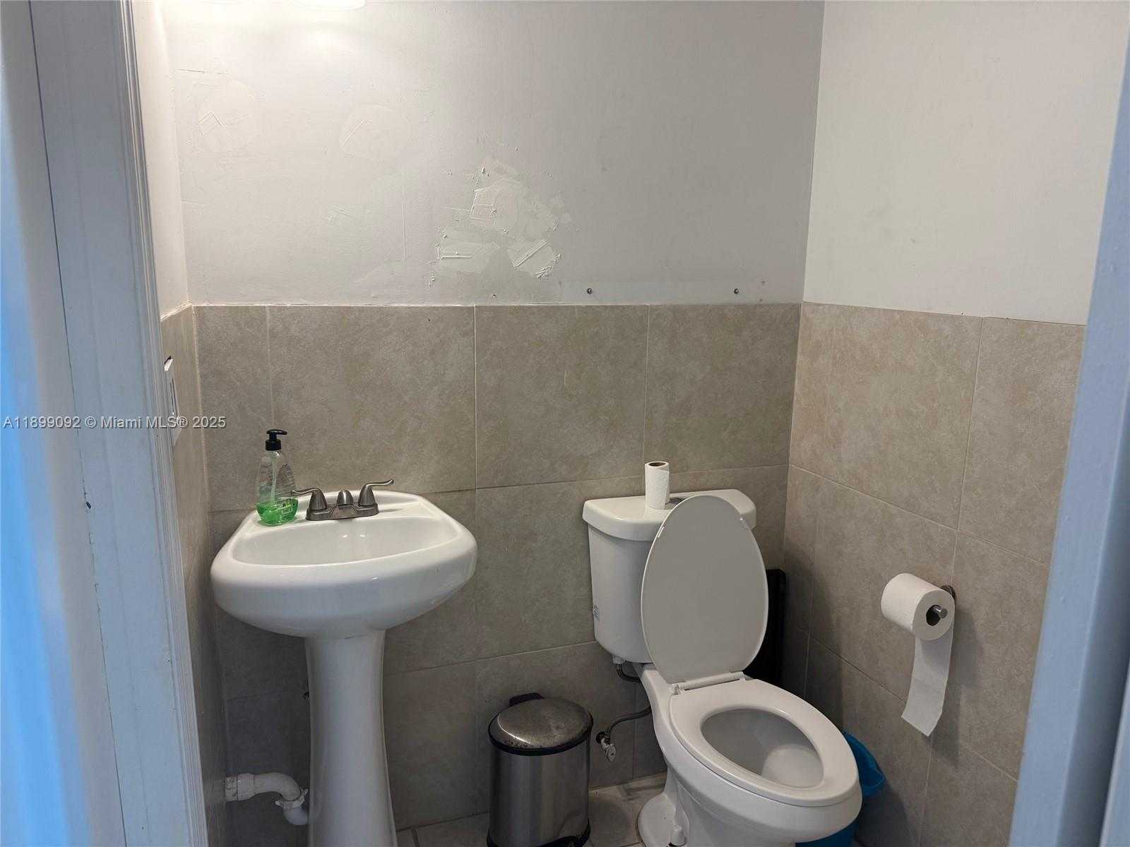 Small Image of 7880 WEST 20TH AVE #38, Hialeah Number 3