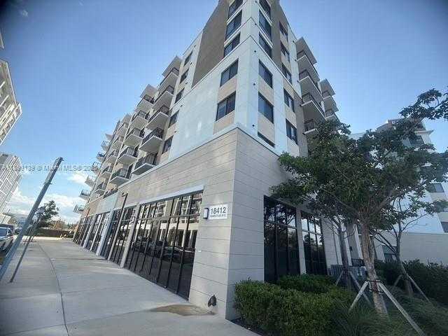 Small Image of 18412 HOMESTEAD AVE #2, Miami Number 5