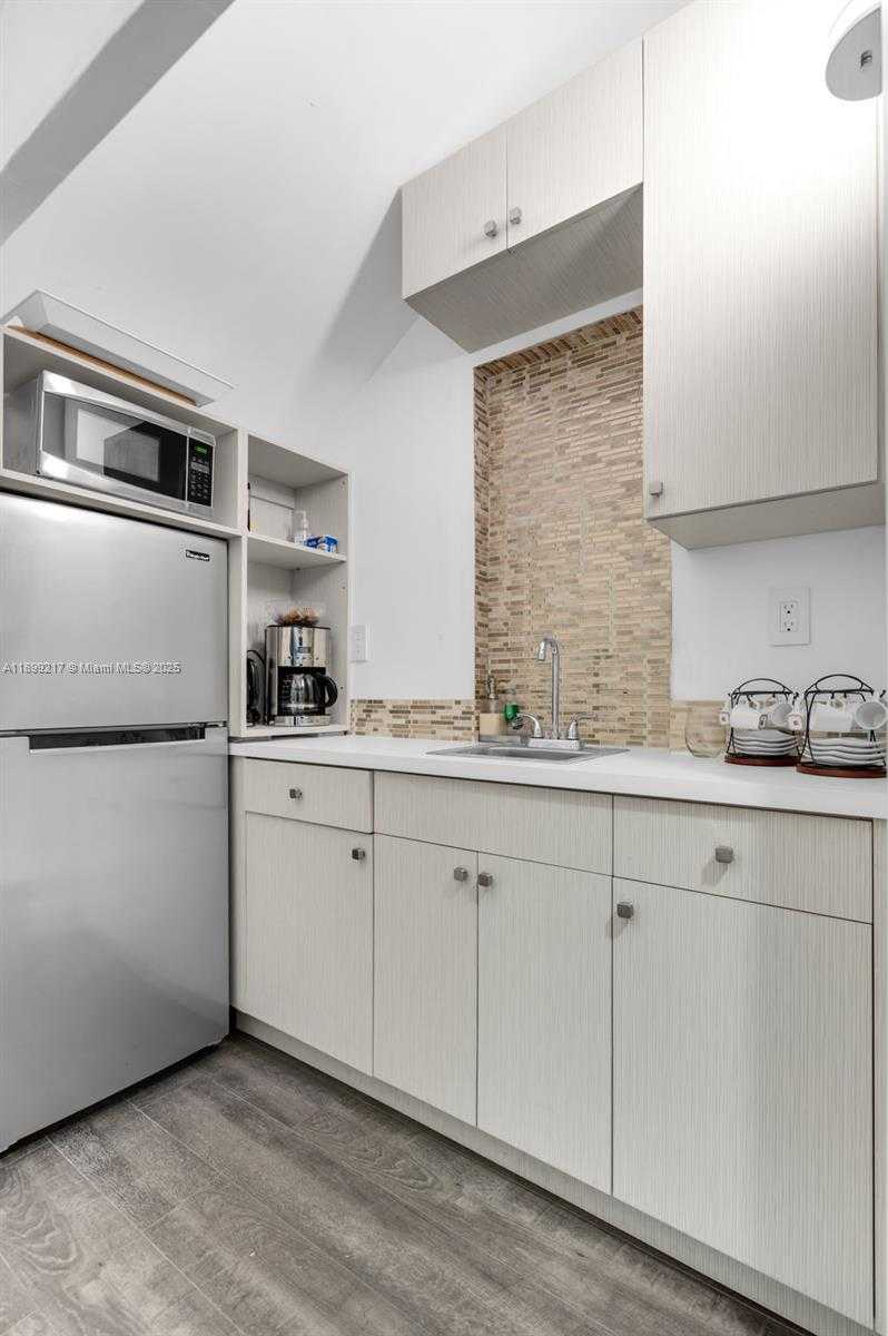 Small Image of 14038 NORTH WEST 82ND AVE #5, Miami Lakes Number 12