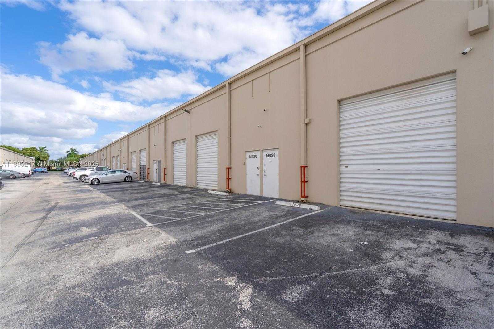 Small Image of 14038 NORTH WEST 82ND AVE #5, Miami Lakes Number 26