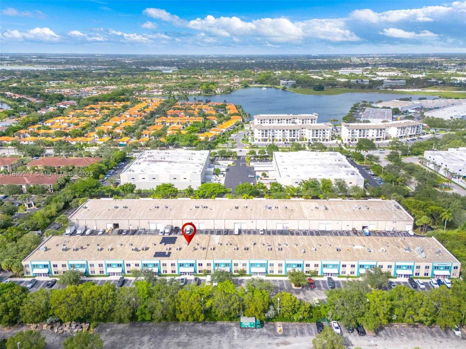 Small Image of 14038 NORTH WEST 82ND AVE #5, Miami Lakes Number 27