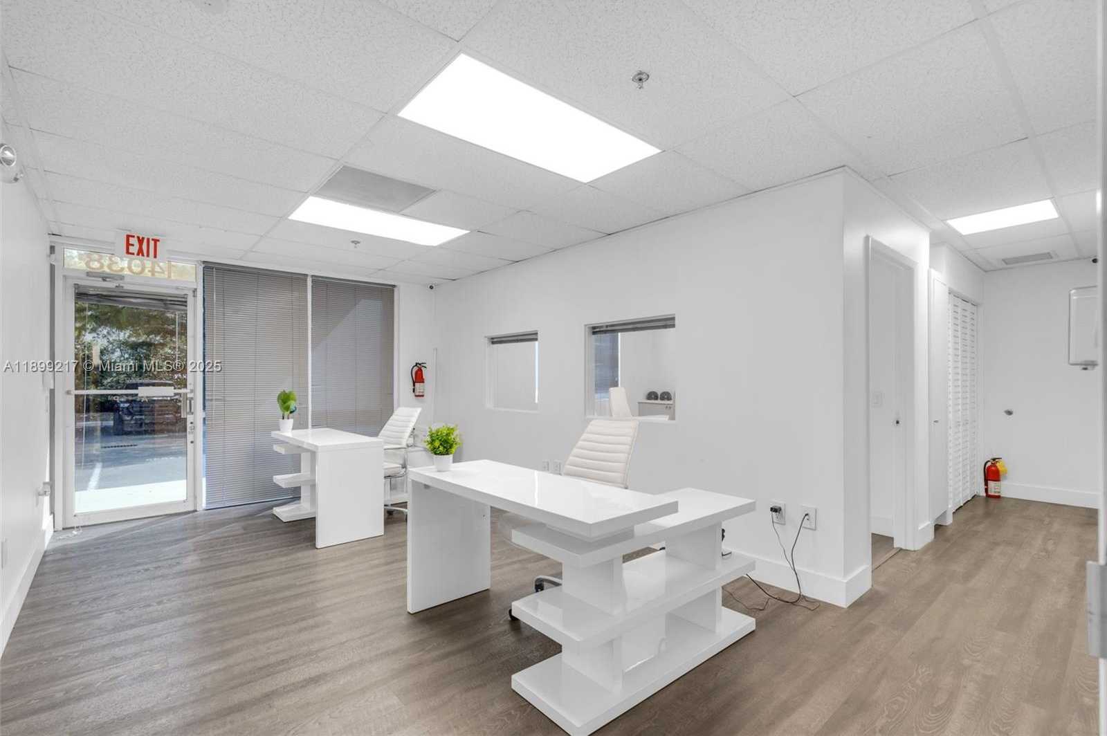 Small Image of 14038 NORTH WEST 82ND AVE #5, Miami Lakes Number 6