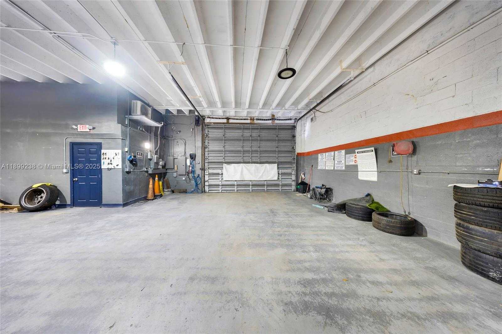 Small Image of 2600 ALI BABA AVE, Opa-Locka Number 7