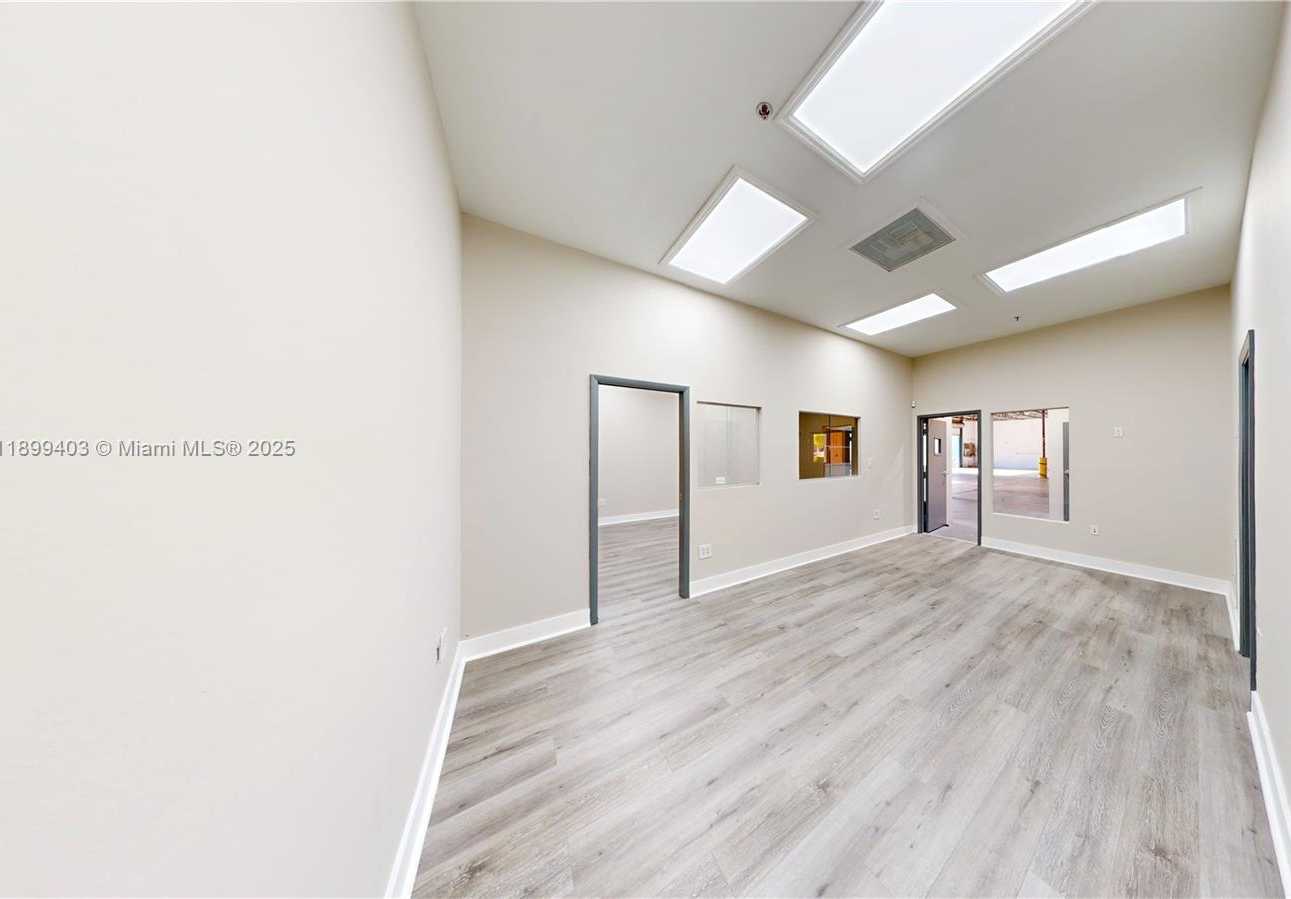 Small Image of 8115 NORTH WEST 74TH AVE, Medley Number 9