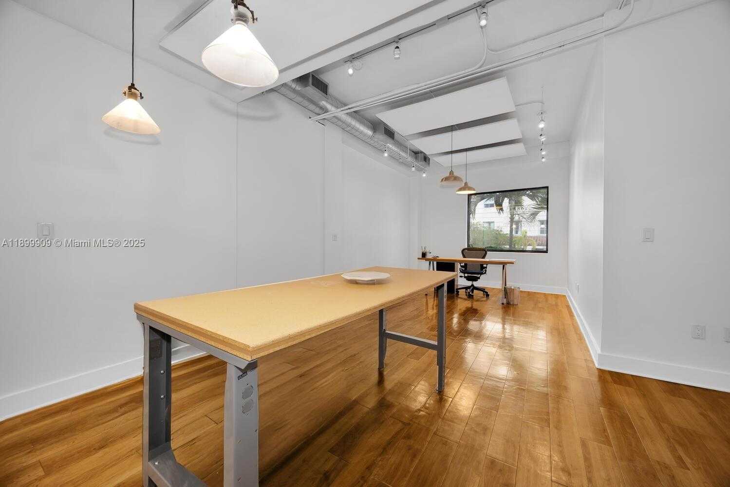 Small Image of 2334 PONCE DE LEON BLVD #220, Coral Gables Number 15