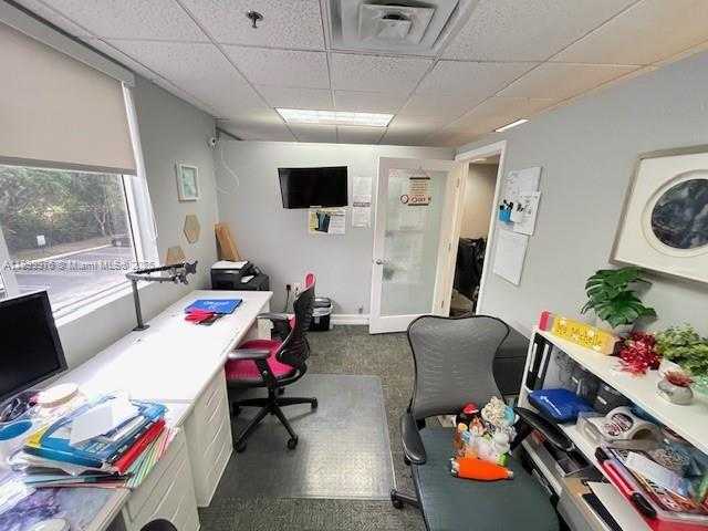 Small Image of 14028 NORTH WEST 82ND AVE #10, Miami Lakes Number 26