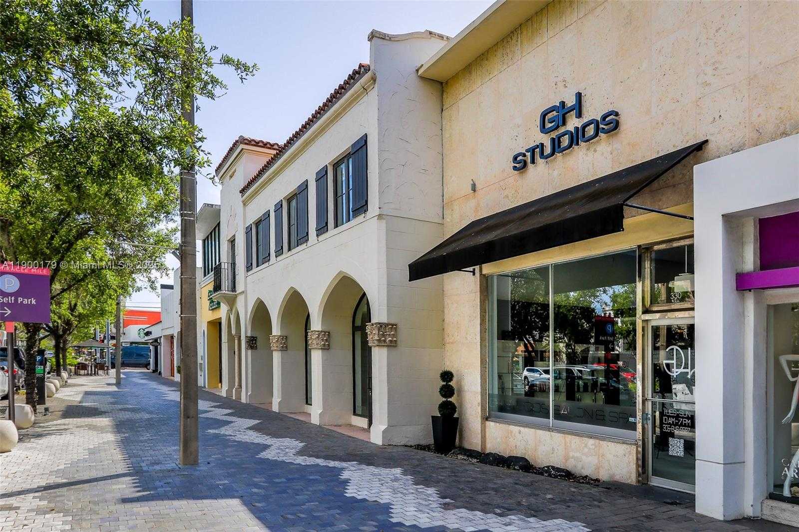 Small Image of 330 MIRACLE MILE, Coral Gables Number 3