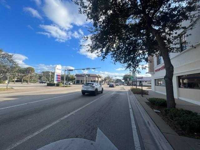 Small Image of 9600 NORTH EAST 2ND AVE #B7, Miami Shores Number 3