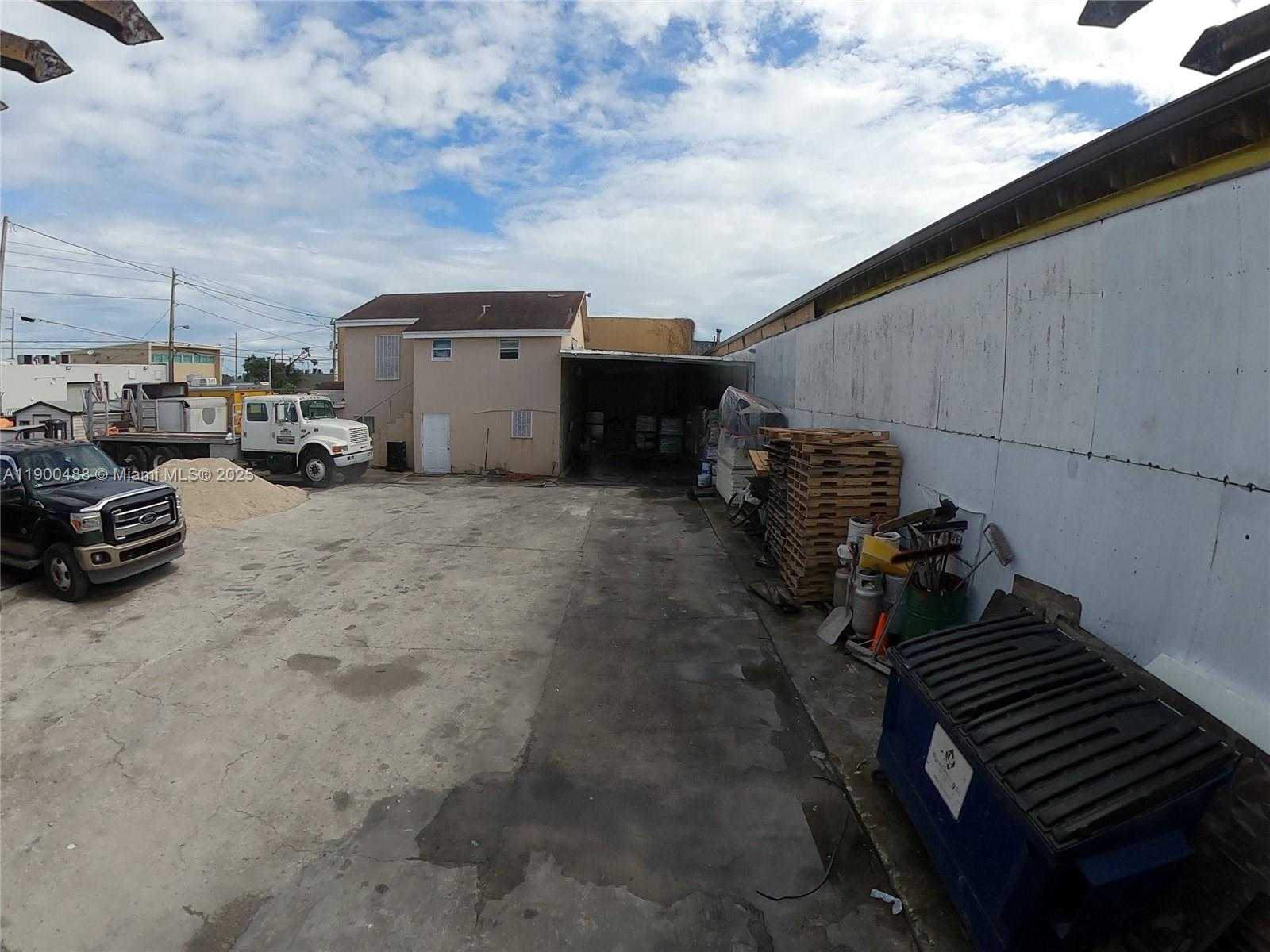 Small Image of 2484 NORTH WEST 21ST TER, Miami Number 2