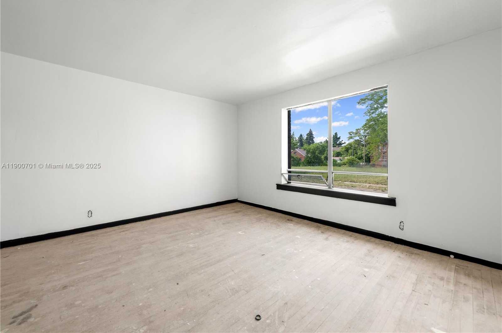 Small Image of 13540 GREINER, Out of City Number 21
