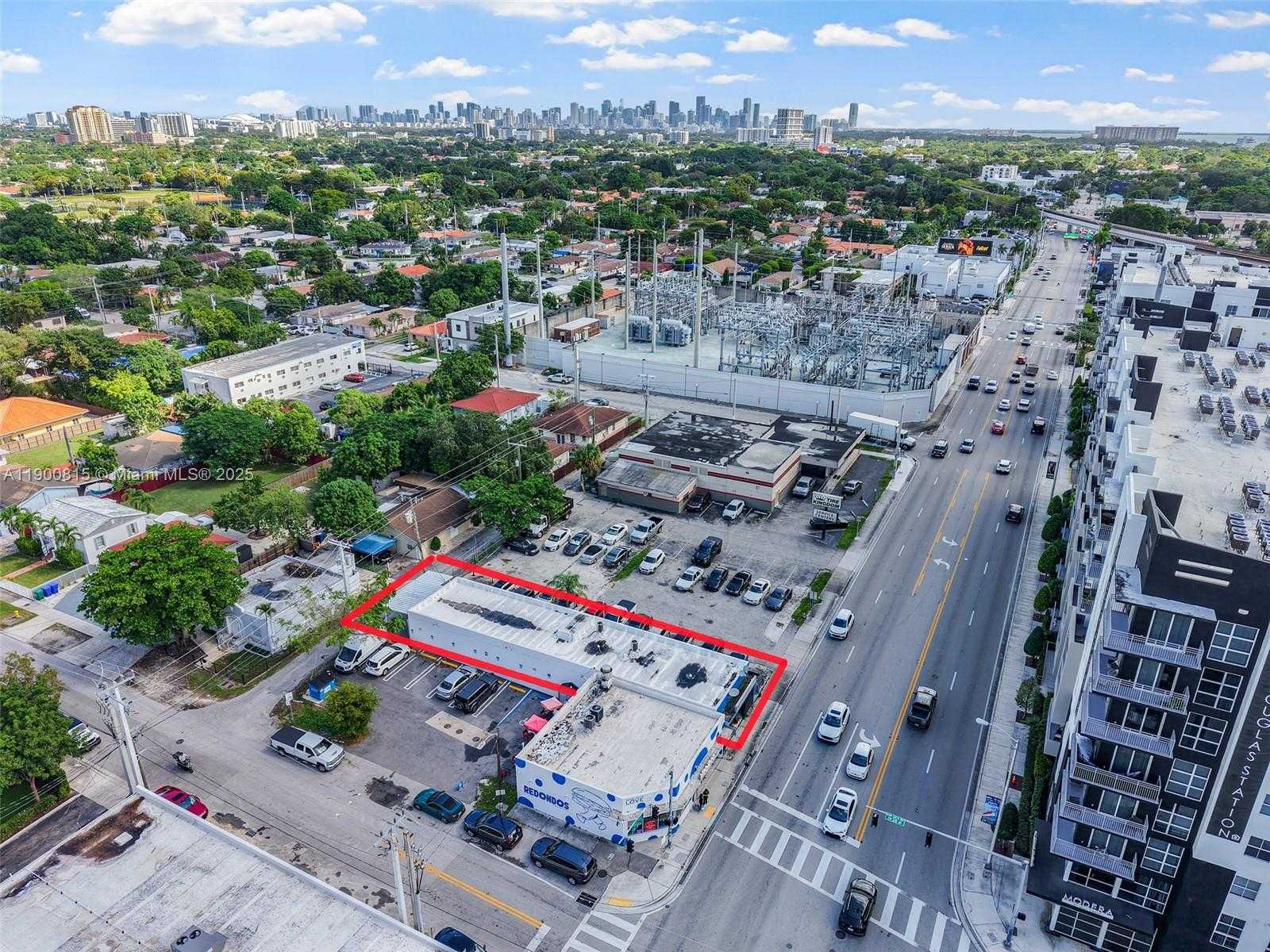 Small Image of 3771 BIRD RD, Miami Number 29