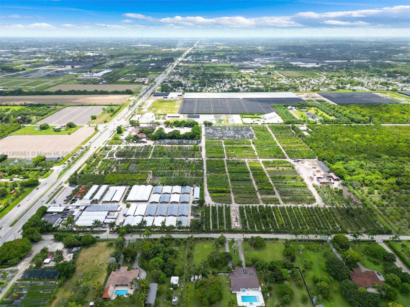 Small Image of 19000 SOUTH WEST KROME AKA 177 AVE, Miami Number 11