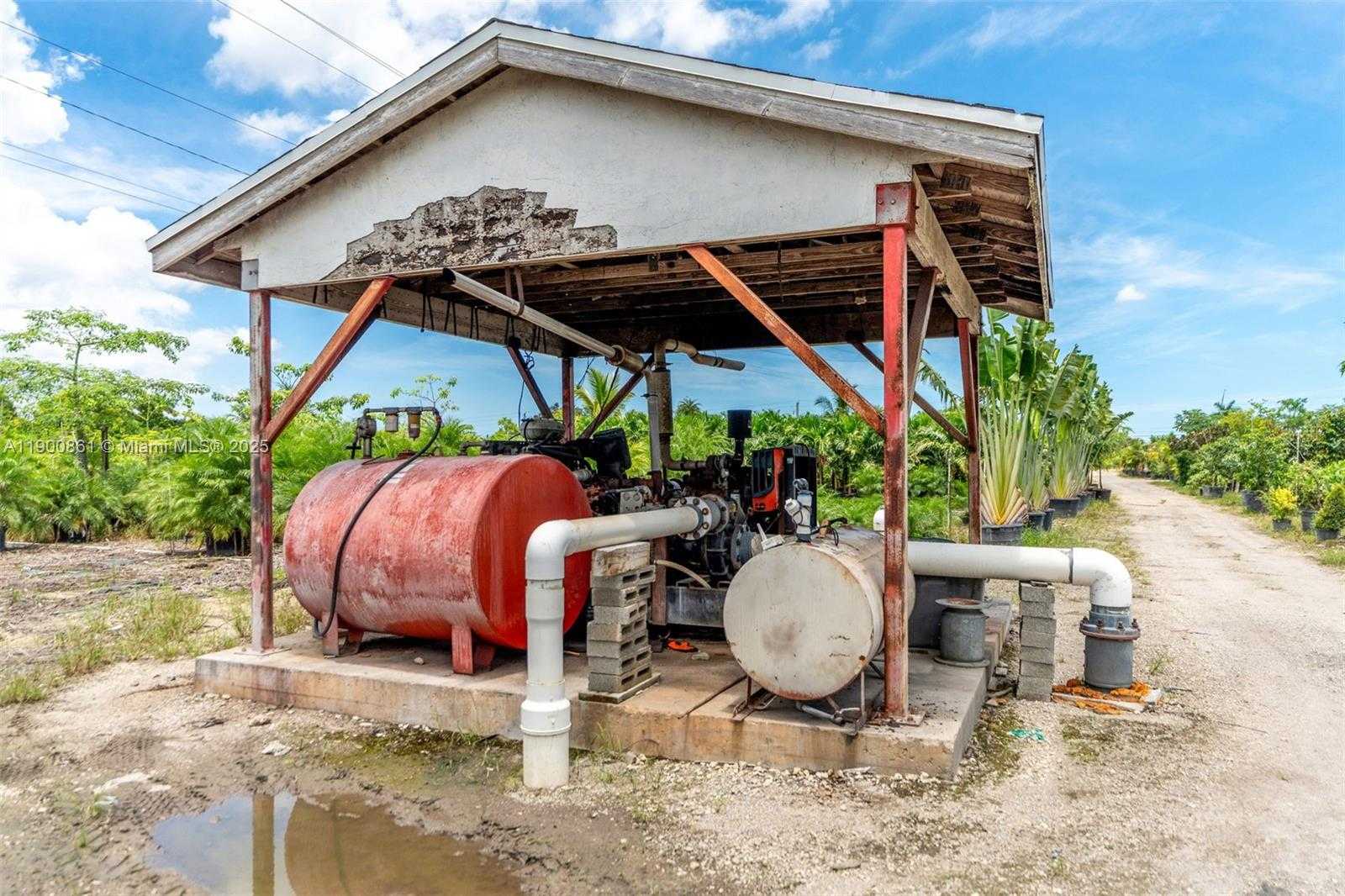 Small Image of 19000 SOUTH WEST KROME AKA 177 AVE, Miami Number 15