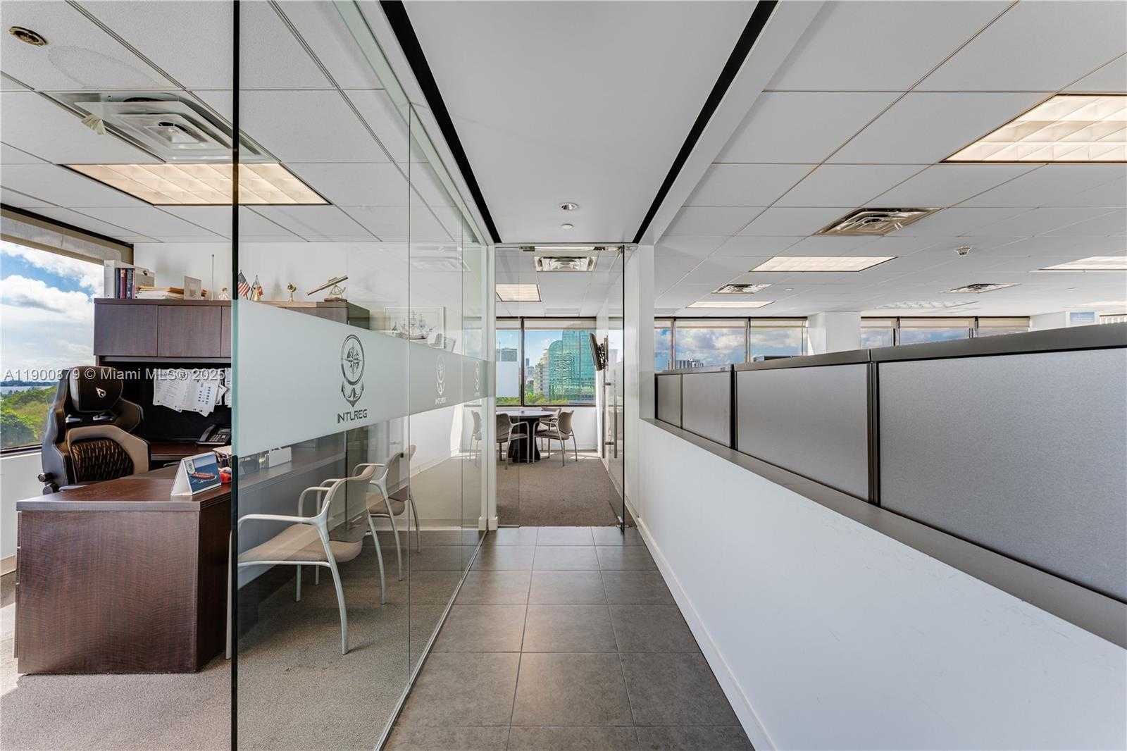 Small Image of 4770 BISCAYNE BLVD #800, 810, 820, Miami Number 15