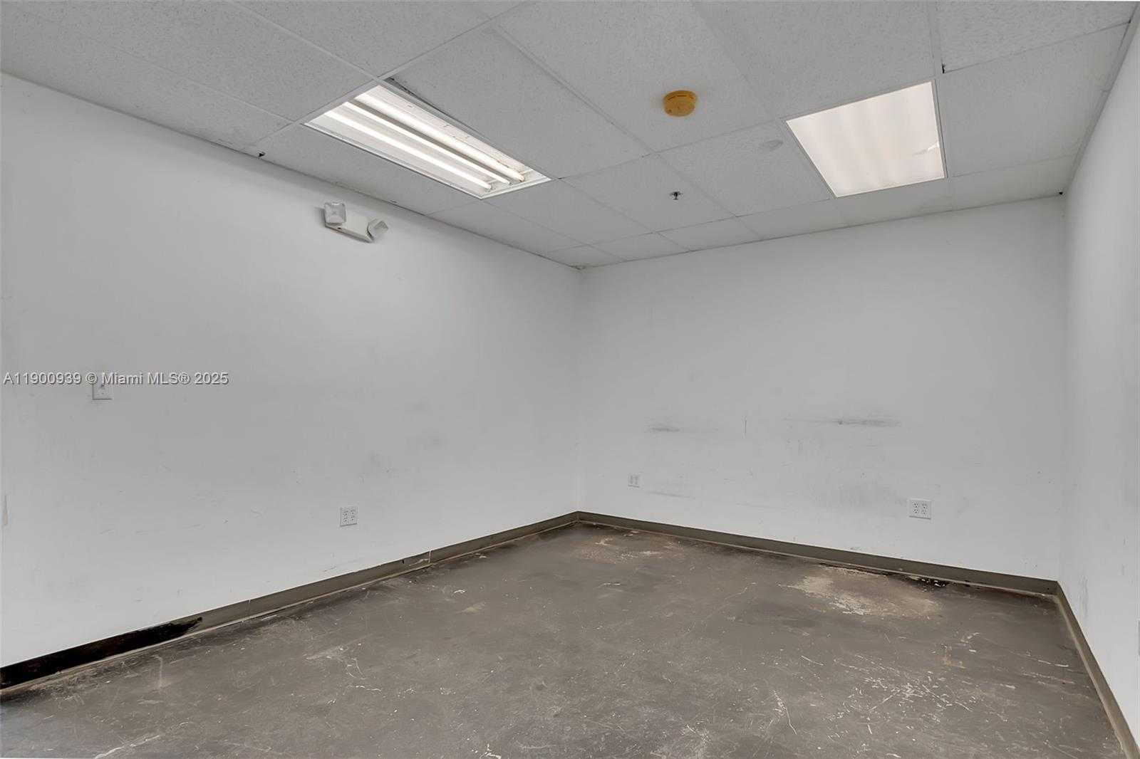 Small Image of 20200 NORTH WEST 2ND AVE #C6, Miami Gardens Number 14