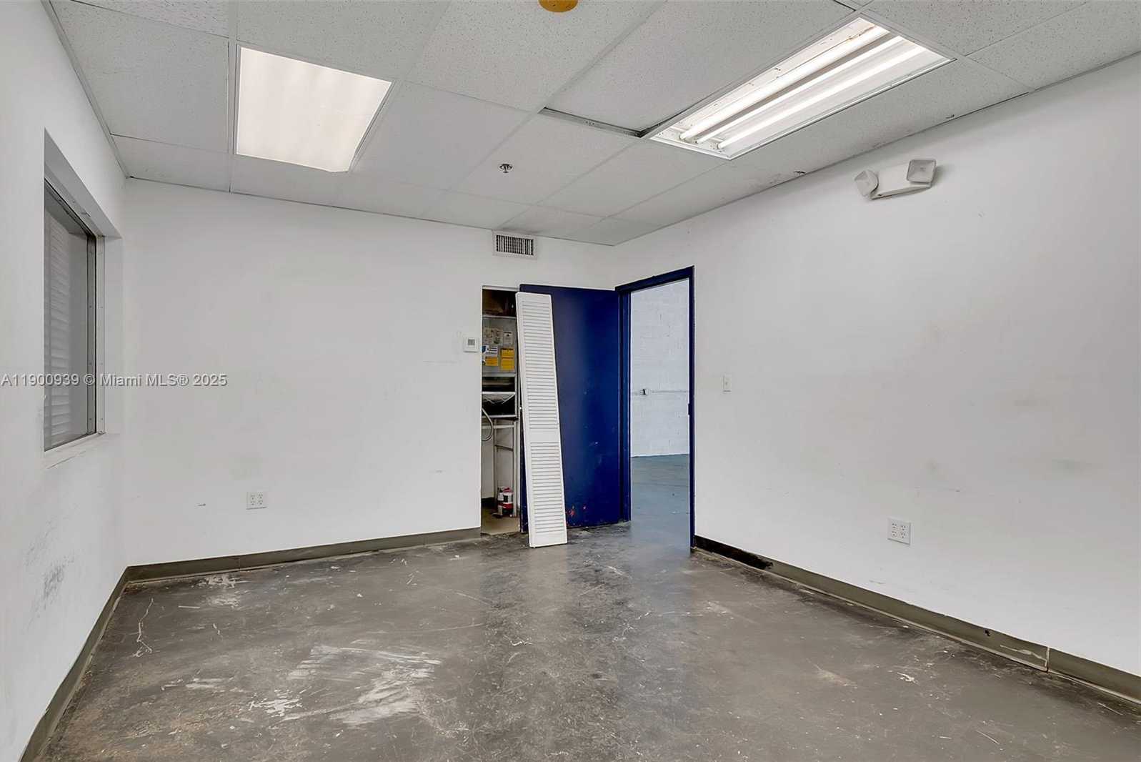 Small Image of 20200 NORTH WEST 2ND AVE #C6, Miami Gardens Number 16