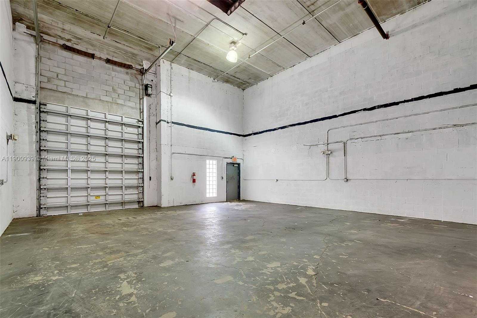 Small Image of 20200 NORTH WEST 2ND AVE #C6, Miami Gardens Number 21