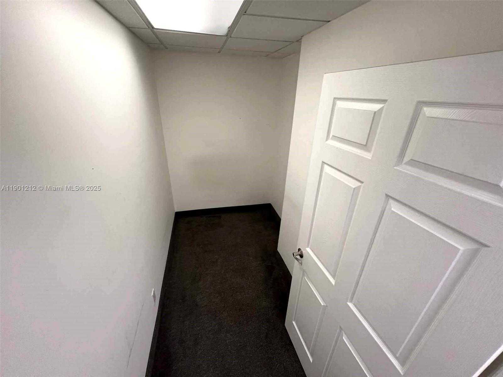 Small Image of 2727 EAST OAKLAND PARK BLVD #304, Fort Lauderdale Number 15