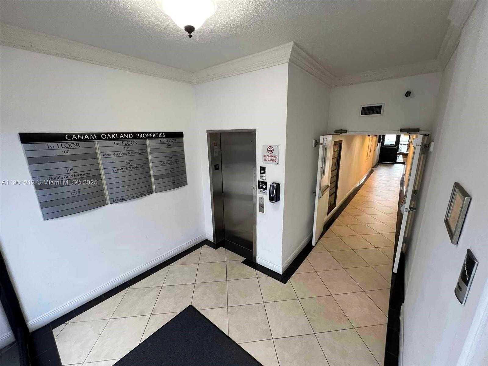 Small Image of 2727 EAST OAKLAND PARK BLVD #304, Fort Lauderdale Number 5