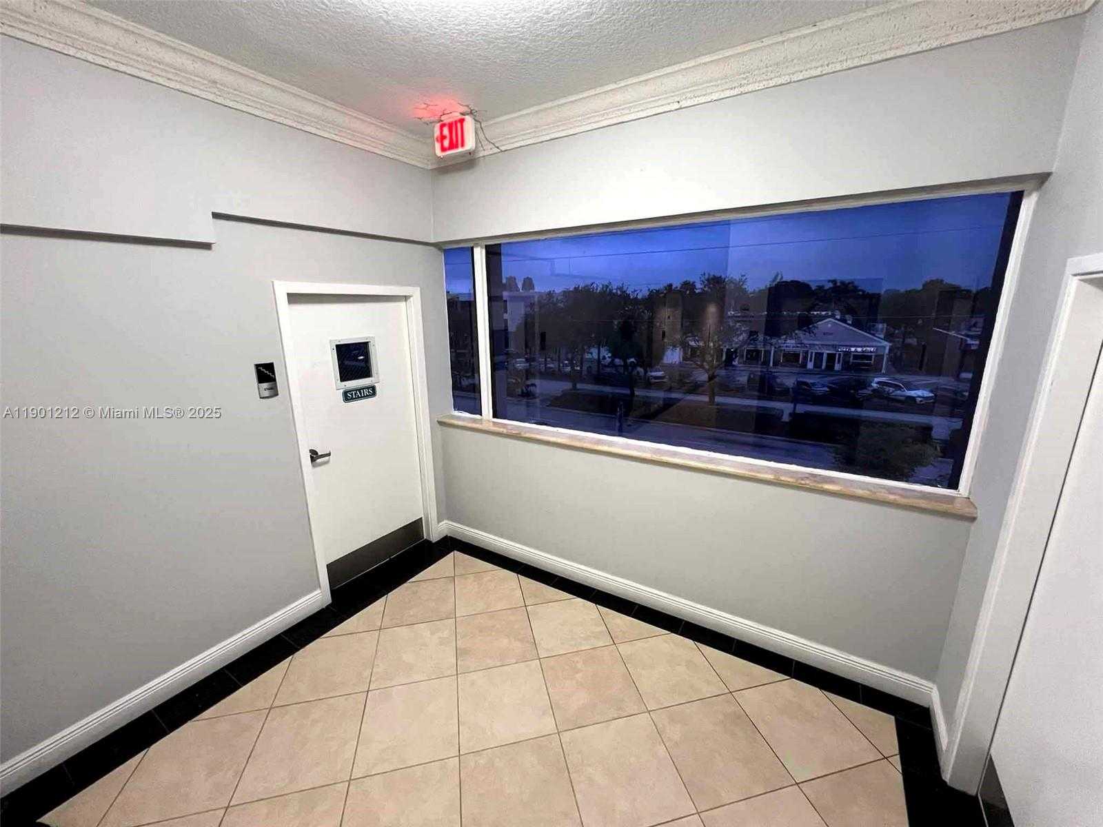 Small Image of 2727 EAST OAKLAND PARK BLVD #304, Fort Lauderdale Number 8
