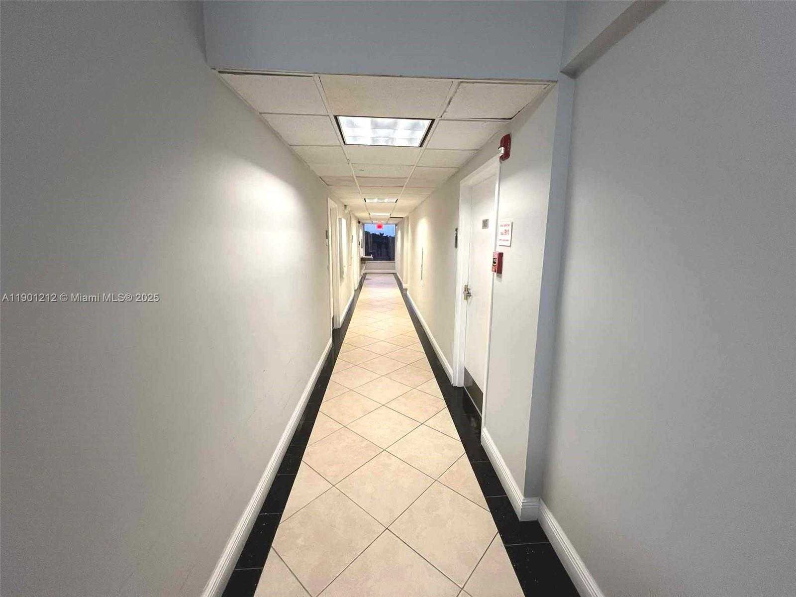Small Image of 2727 EAST OAKLAND PARK BLVD #304, Fort Lauderdale Number 9