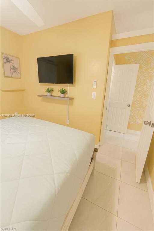 Small Image of 726 PARK AVE, Naples Number 14
