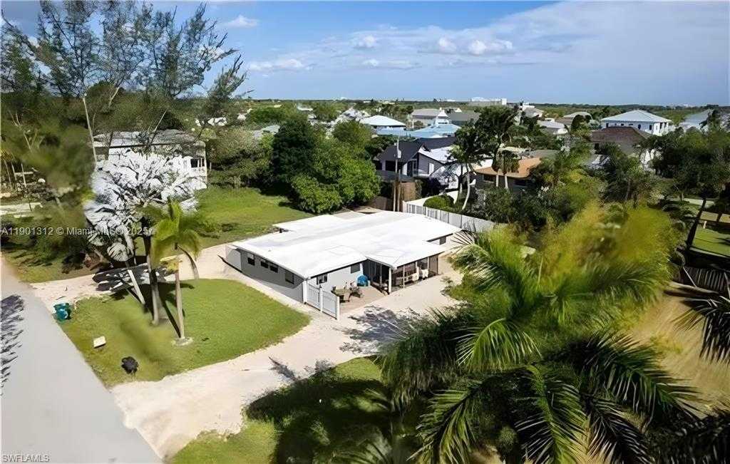 Small Image of 726 PARK AVE, Naples Number 27