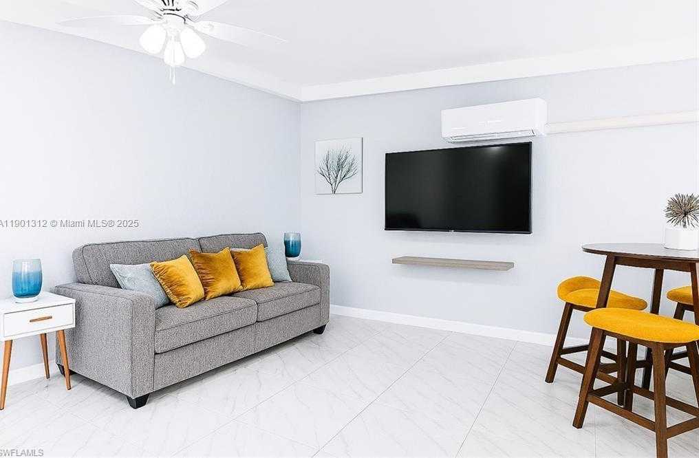 Small Image of 726 PARK AVE, Naples Number 3