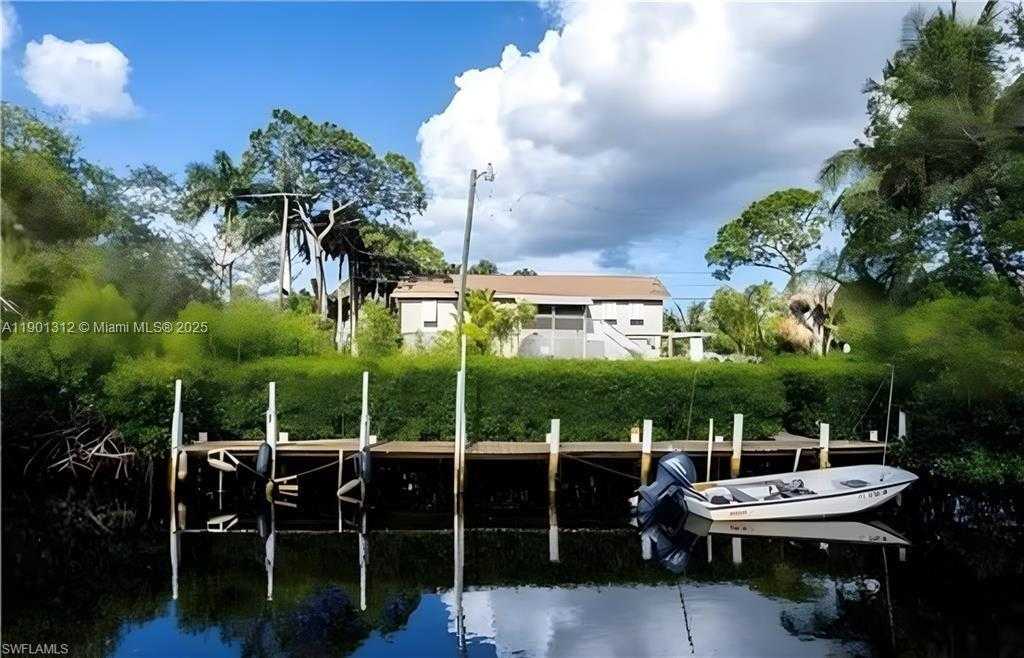 Small Image of 726 PARK AVE, Naples Number 30