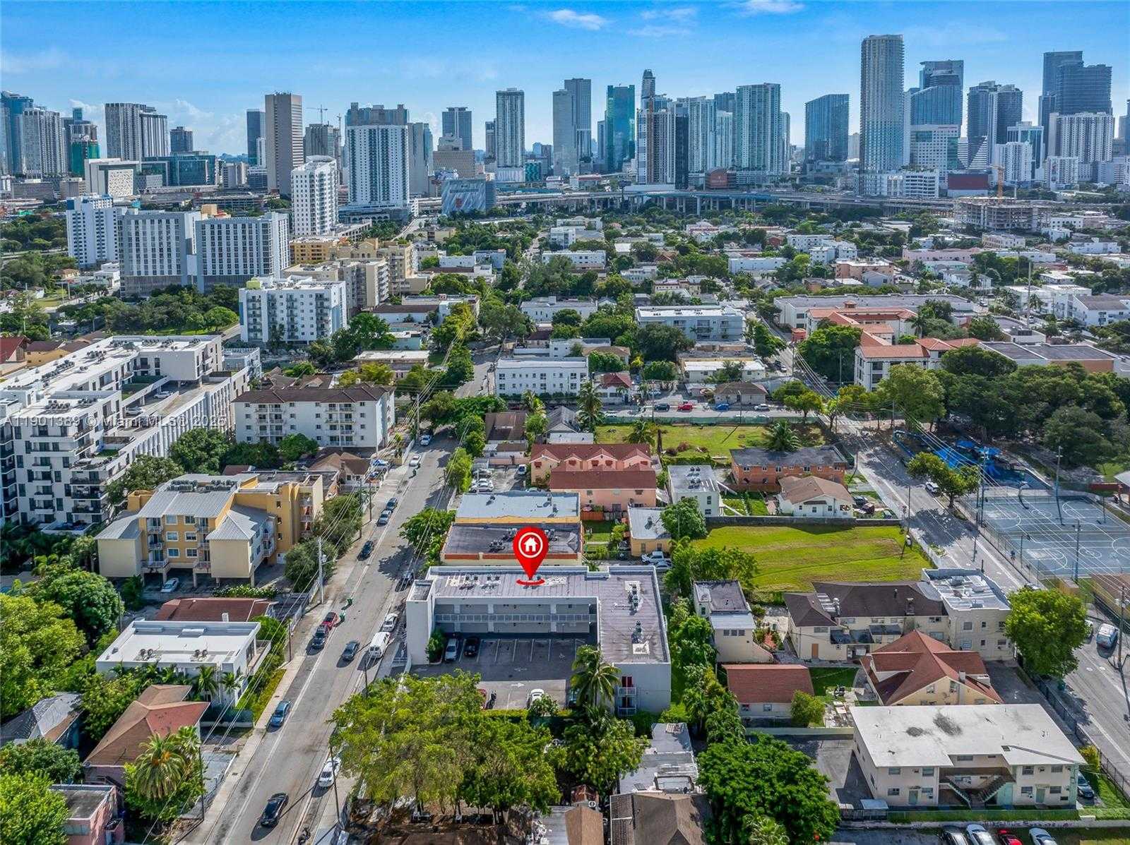Small Image of 750 SOUTH WEST 2ND ST, Miami Number 14