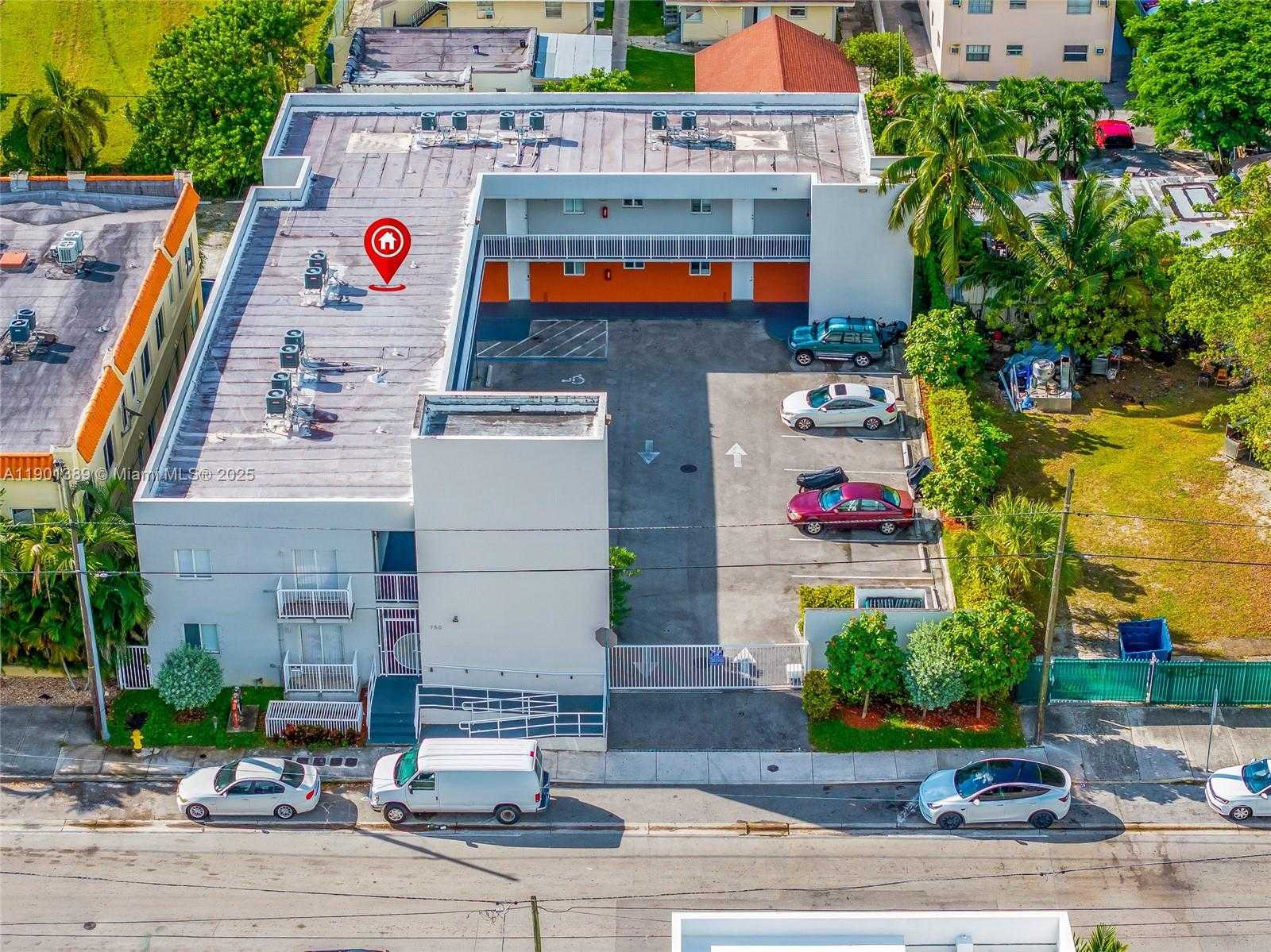 Small Image of 750 SOUTH WEST 2ND ST, Miami Number 17
