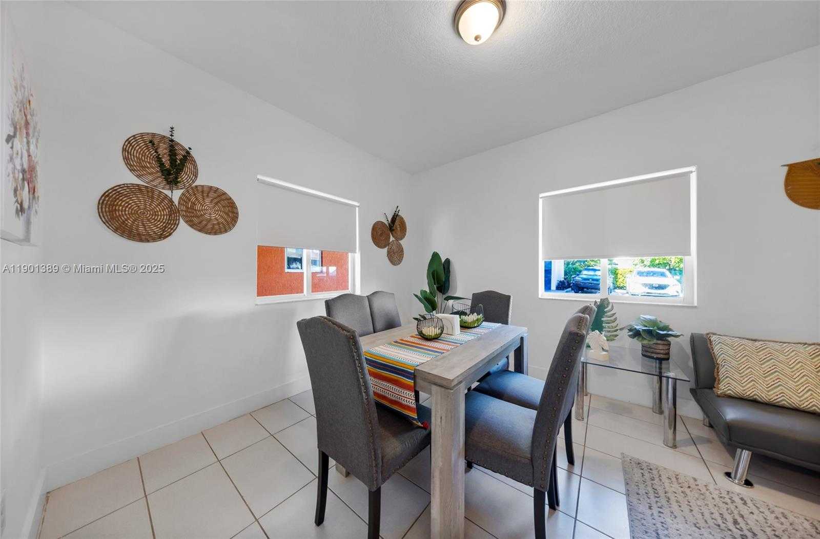 Small Image of 750 SOUTH WEST 2ND ST, Miami Number 23