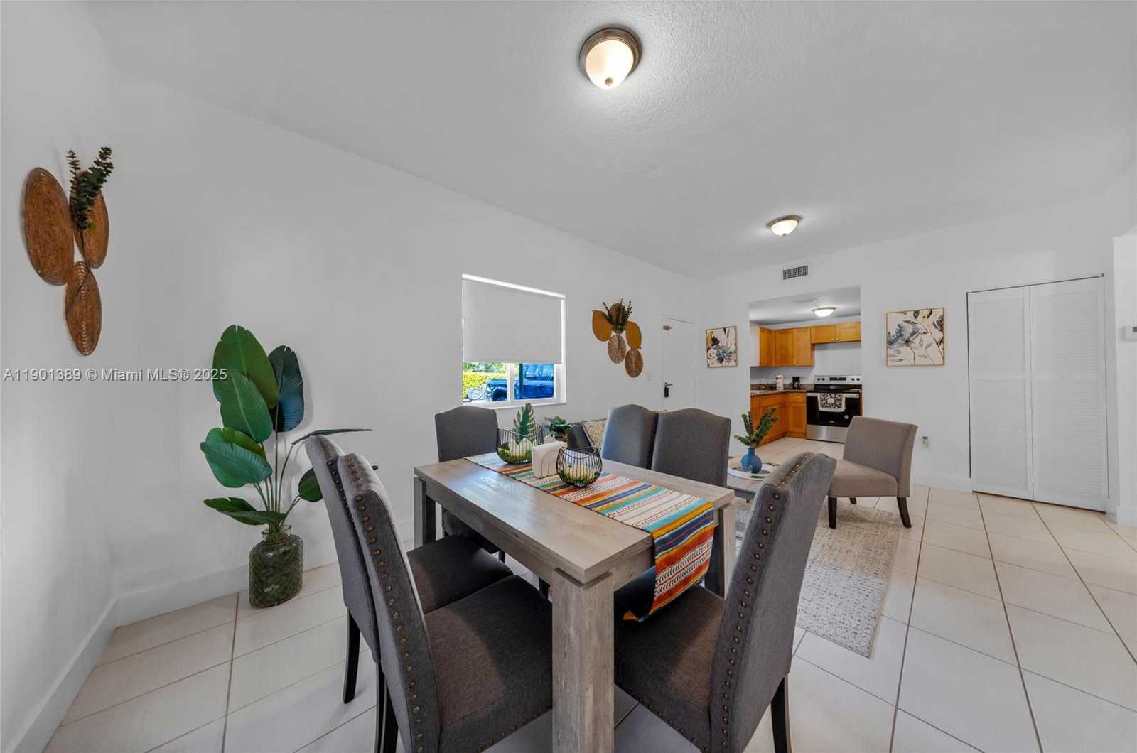 Small Image of 750 SOUTH WEST 2ND ST, Miami Number 25