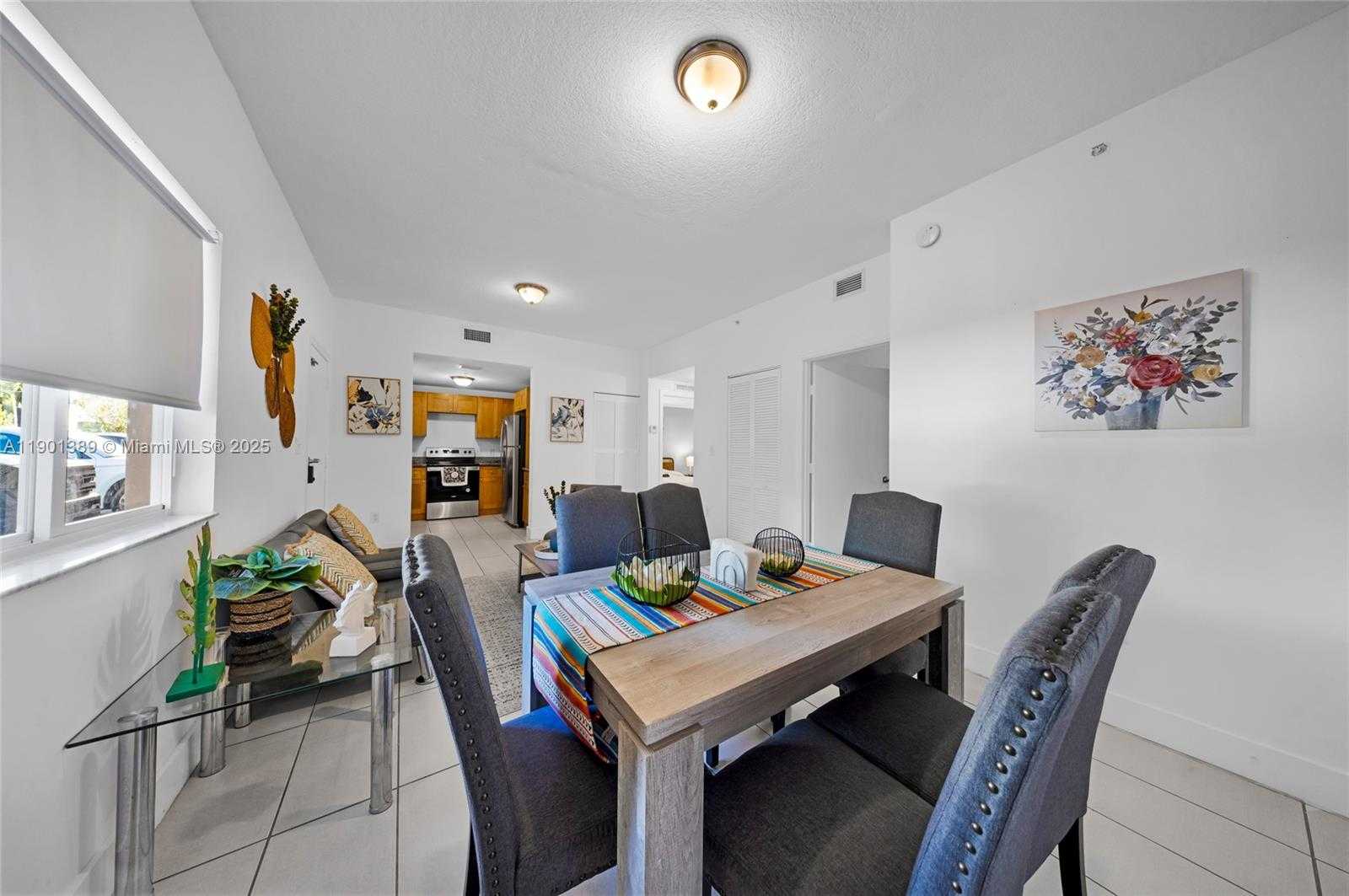 Small Image of 750 SOUTH WEST 2ND ST, Miami Number 26