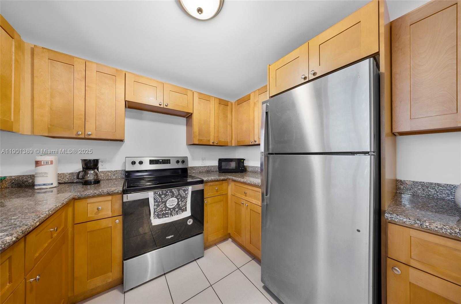Small Image of 750 SOUTH WEST 2ND ST, Miami Number 29