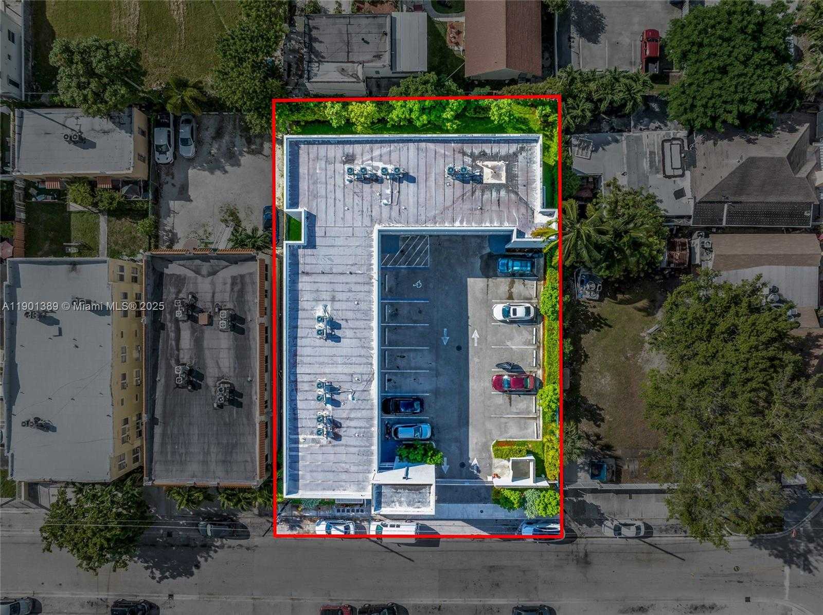 Small Image of 750 SOUTH WEST 2ND ST, Miami Number 3