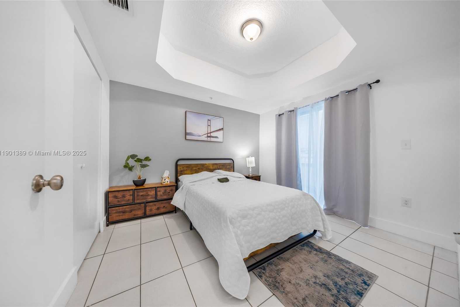 Small Image of 750 SOUTH WEST 2ND ST, Miami Number 37